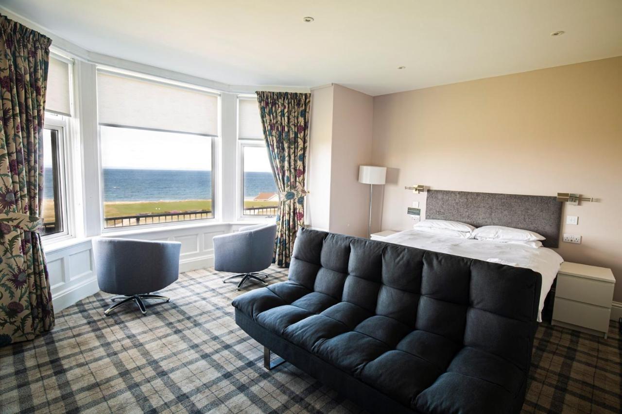 Poseidon Inn Lossiemouth Extérieur photo