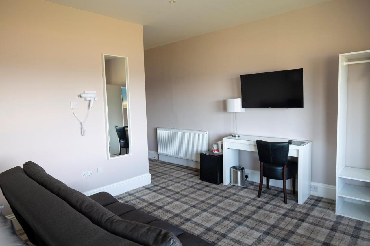 Poseidon Inn Lossiemouth Extérieur photo